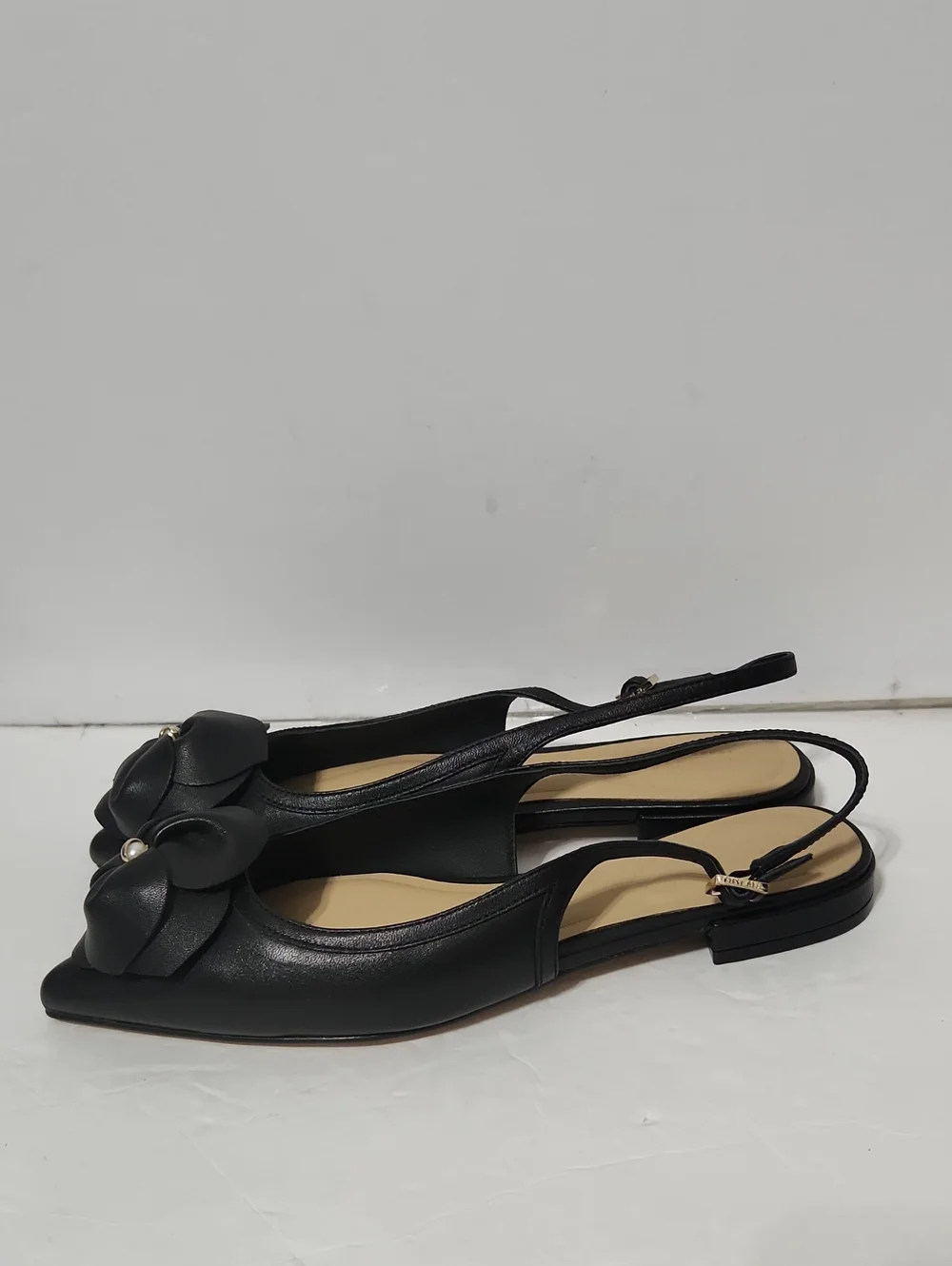 NWOB Ted Baker London Lili Rose Pointed Toe Slingbacks Flat. Size 6.5